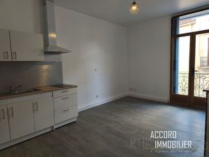 STUDIO DE 20.5m2 AVEC BALCON