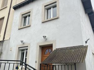 À LOUER – Lyon 8e (Rue Seignemartin) – Maison T3 avec terrasse + garage + cave