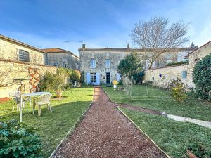 Maison à vendre à Matha (17160) - Charente-Maritime