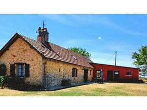 Vue  piscine et sérénité  maison avec 3 chambres  proche de Sarl
