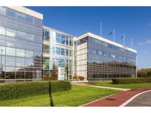 Location Bureau GUYANCOURT 78280