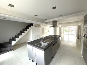 MAISON DE TYPE 4/5 AVEC PISICINE / JARDIN / TERRASSE SECT