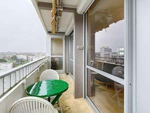 Vente Appartement 3 pièces à Lorient Centre Ville (56100) : à vendre 3 pièces / 70m² Lorie