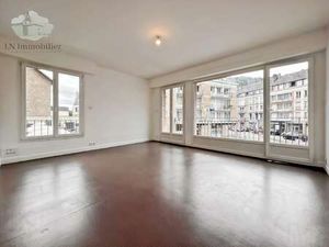 Location Appartement 4 pièces à Quimper (29000) : à louer 4 pièces / 90m² Quimper