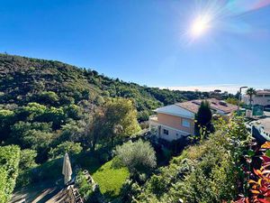 PETITE RÉSIDENCE STANDING / RDJ / CALME / VERDURE