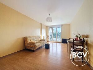 Appartement T2 Chartres + box fermé en sous-sol