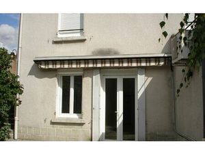 Location maison  m² T-4 à Cosne-Cours-sur-Loire  775 €