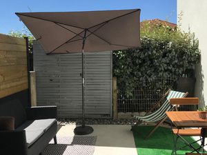 Biscarrosse  studio cabine en rez-de-jardin face à la plage.