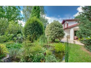 Location maison  130 m² T-5 à Halsou  2 000 €