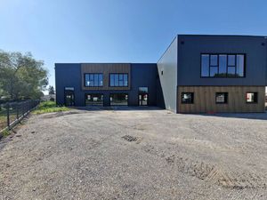 Bâtiment neuf - Local commercial / bureaux - Peyrehorade