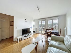 Appartement Saint Cyr L Ecole 2 pièce(s) 50 m2