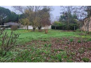 Terrain constructible viabilisé à vendre