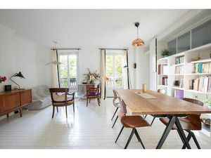 Paris 18e - Duplex en dernier étage - Charme