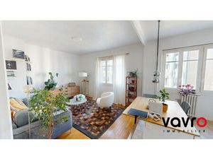 T2 - Etage élevé - Ascenseur - Cave - Grenier