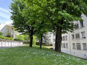 LYON 8 BATAILLE 3 PIECES 58 m² 5 ème ETAGE AVEC ASCENSEUR AVEC CAVE ET PARKING