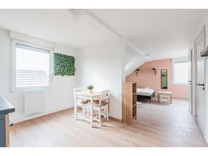 Beau studio meublé climatisé de 32 m² au Neudorf - Loyer possible 8400€ / an