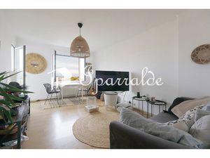 -Superbe T4 refait à neuf Panorama Baie & aperçu mer Hen