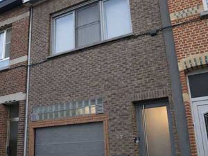 Huis te koop in Hoboken met 3 slaapkamers