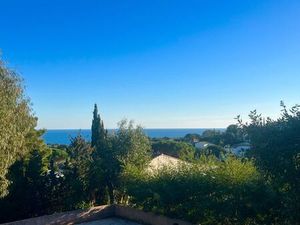 Maison de 5 chambres de luxe en vente à Saint-Aygulf  France