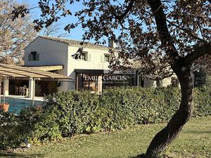 A vendre - Propriété de caractère - A Aix-en-Provence