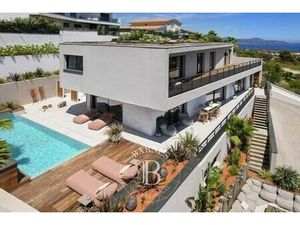 Villa de 4 chambres de luxe en location Saint-Aygulf  Provence-Alpes-Côte d'Azur