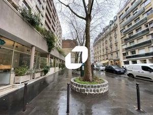 Location Bureau Paris 75018