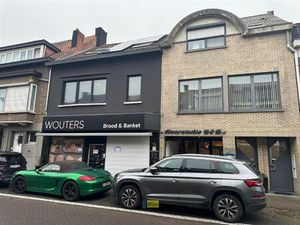 Commercieel te koop in Schelle met 4 slaapkamers