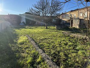 Vente terrain 631m2 Saint-Jean-Lasseille 66300 - 228800 € - Surface Privée