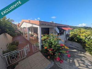 Grande maison sur 2 niveaux