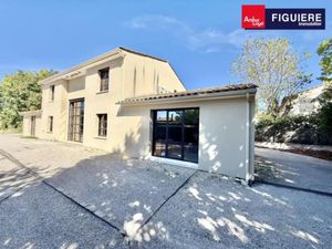 IMMEUBLE DE BUREAUX INDEPENDANT A VENDRE