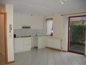 Appart 1 chambre non meublé - rez-de- chaussée avec terrasse