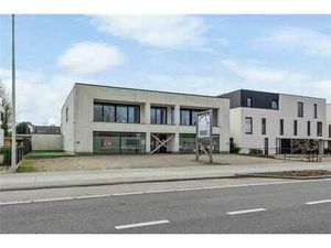 Commerce avec appartement