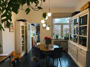 Maison 3 façades bien située à 2 pas de LLN