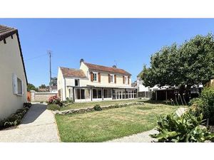 Maison familiale à vendre - gare et commerces à pied