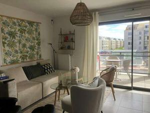 Location Appartement 3 pièces à Dinard (35800) : à louer 3 pièces / 63m² Dinard