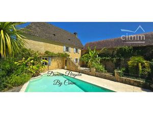 Magnifique maison périgourdine  située à 5 minutes de Montignac-Lascaux