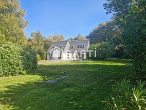 Grande maison familiale au cœur de la campagne