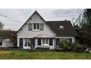 77 - VOULX  Maison 130 m2 environ sur sous-sol total sur un