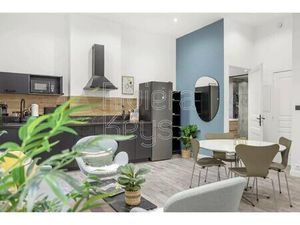 Cannes – Suquet : 3 pièces de 46 m² bien agencé  au calme  donnant sur cour