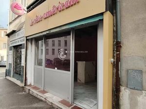 Murs local commercial libre