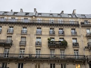 PARIS 6 - STUDIO - NOUVEAUTÉ
