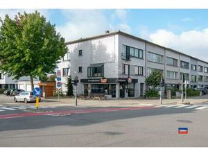 Opbrengsteigendom te koop in Merksem