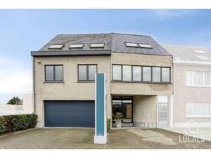 Multifunctioneel kantoorgebouw in centrum Haaltert