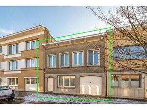 Charmante gezinswoning met 4 -slk en garage