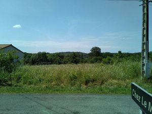 Terrain à bâtir à Orignolles (17210)
