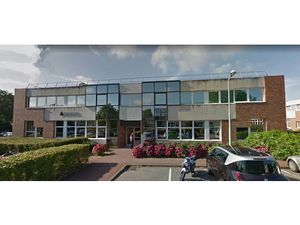 Bureaux à louer à BIEVRES 91570