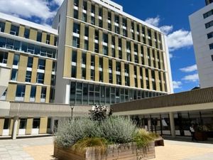 Location Bureau Guyancourt 78280