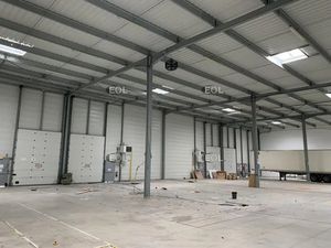 Entrepôt divisible de 3 036 m² à MOISSY-CRAMAYEL (77)