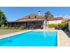 Maison bourgeoise a vendre  avec piscine et 2 maisons d'amis
