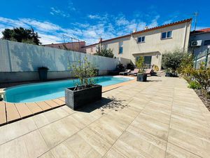 Location maison 4 pièces 90m2 Saint-Hippolyte 66510 - - Surface Privée